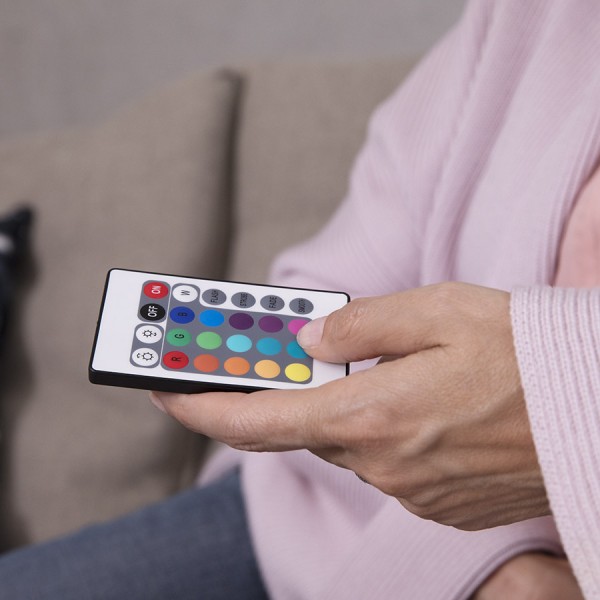 OSRAM RGBW Classic A mat 230V E27 LED EQ60 2700K - slika 4