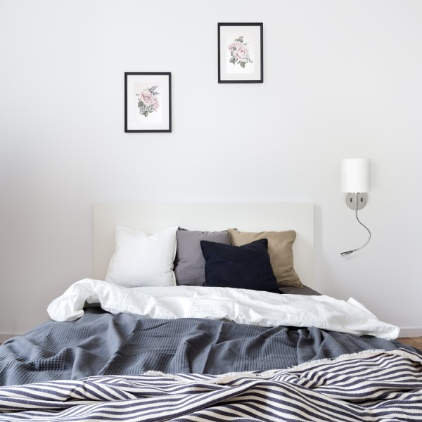 VERSINA z senčnikom bela krom 230V LED E27 LED 15+3W 25° 3000K - slika 3